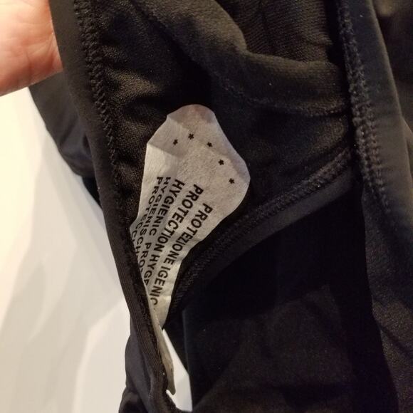 NEW Cross Front Black Swimsuit  Womens Sexy Bathing Suit Size 16 - Picture 10 of 12